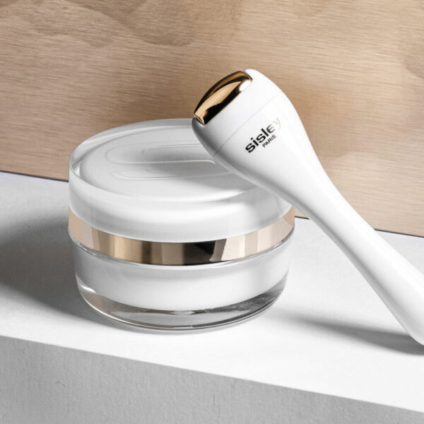 Sisley L'integral Anti-age Eye Contour Cream, 0.5 Ounce - Imagem 7