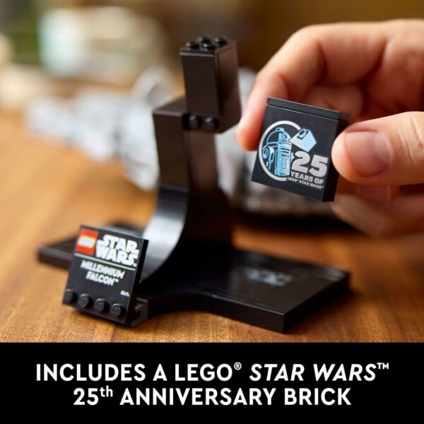 LEGO Set Star Wars TM 75375 Millennium Falcon™ 921 peças - Imagem 2