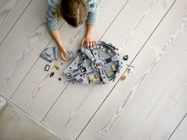 Lego Star Wars - Millennium Falcon - Imagem 6