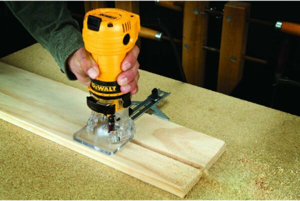 Tupia DeWalt DWE6000, 450 Watts, Laminadora - Imagem 5