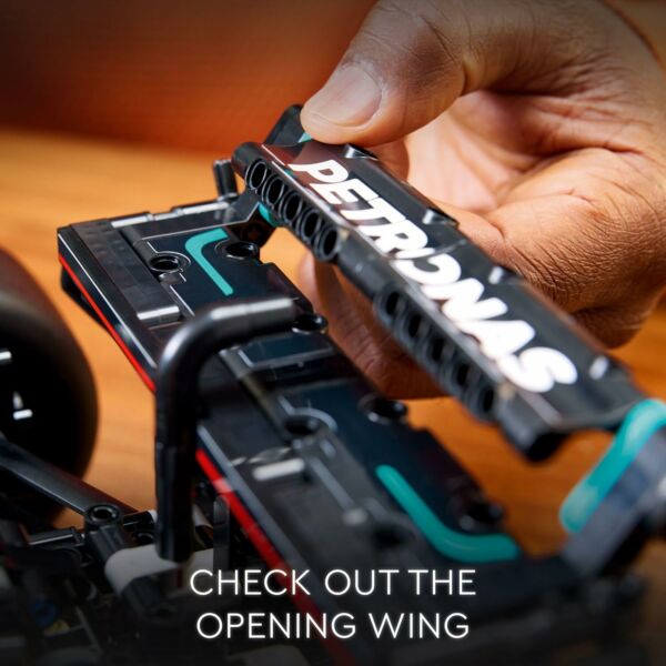 LEGO Set Technic 42171 Mercedes-AMG F1 W14 E Performance - Imagem 2