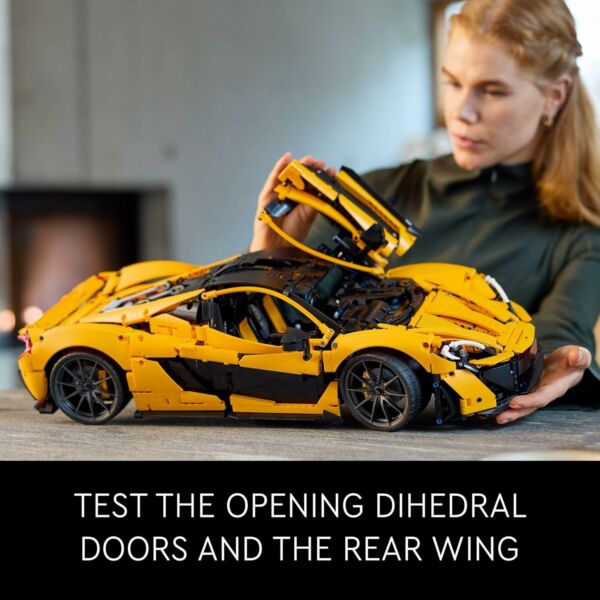 LEGO Technic McLaren P1™ 42172 - Imagem 7