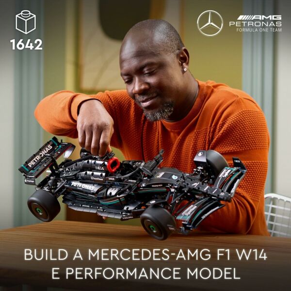 LEGO Set Technic 42171 Mercedes-AMG F1 W14 E Performance - Imagem 4